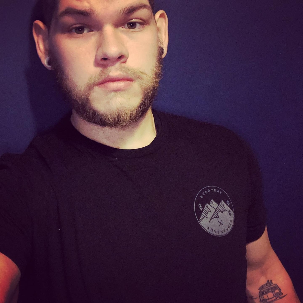 Meet your Posher, Dylan